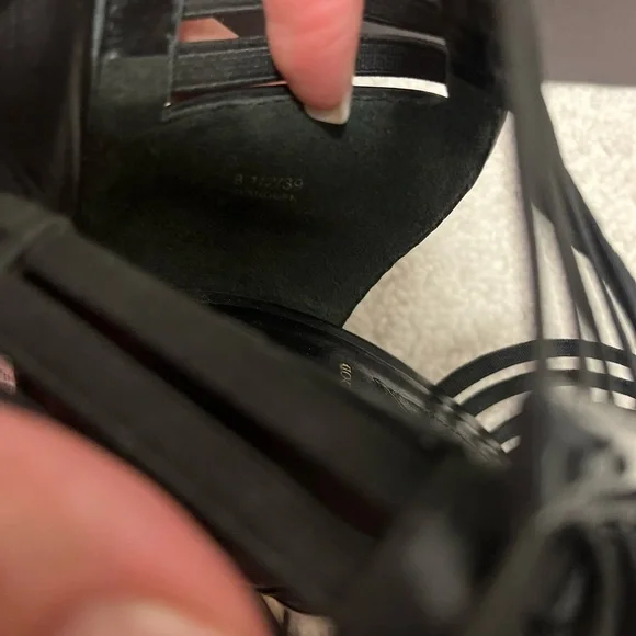 B Brian Atwood Langden Gladiator Caged Heels Black Size 8.5 - Picture 7 of 12